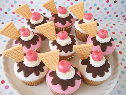 hellonaomi_icecream_cupcakes