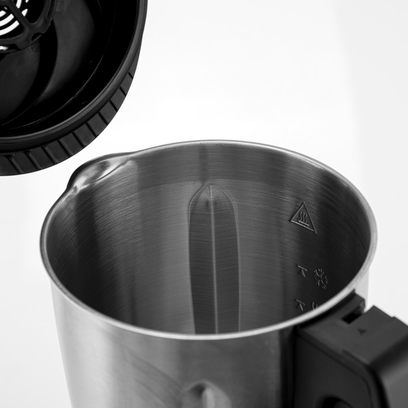 MULTIFUNCTION COOKING ROBOT