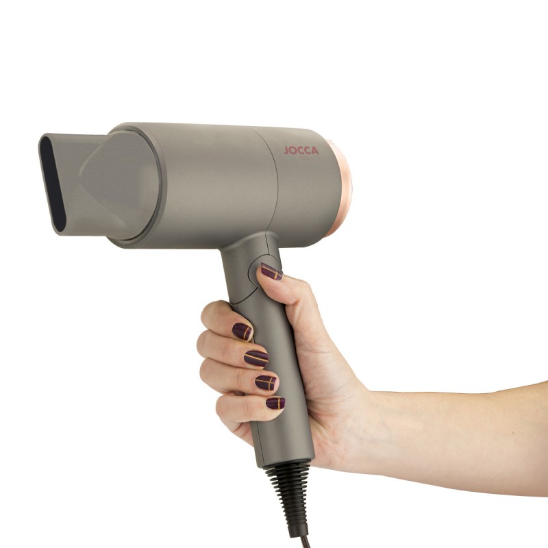 Sèche-cheveux compact avec peignes