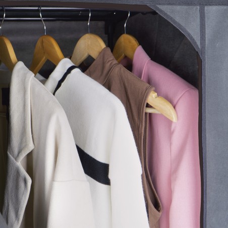 TNT Fabric Garderobe