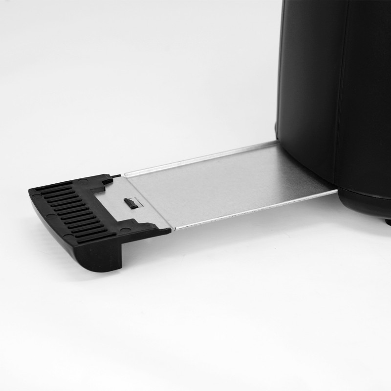 4 SLICE BLACK TOASTER