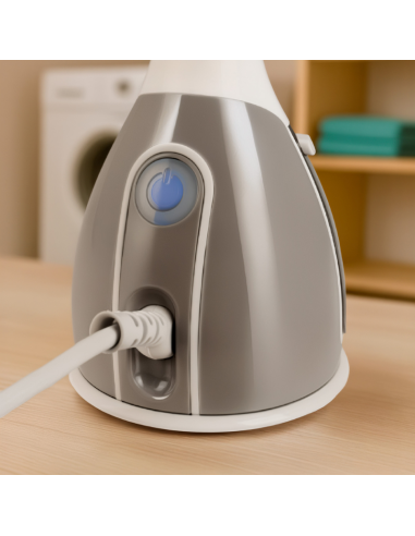 Ferro vertical de vapor com depósito removível