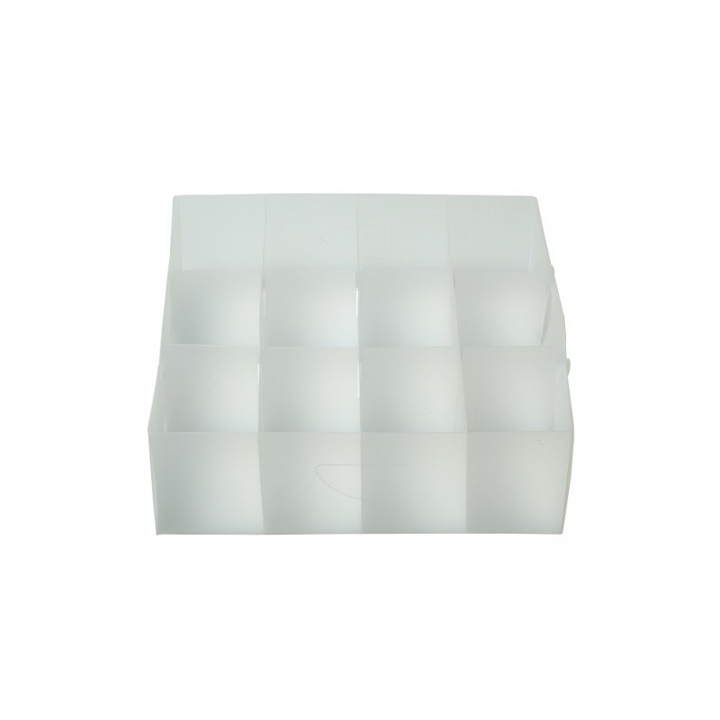 Organizator kvadratnega predala