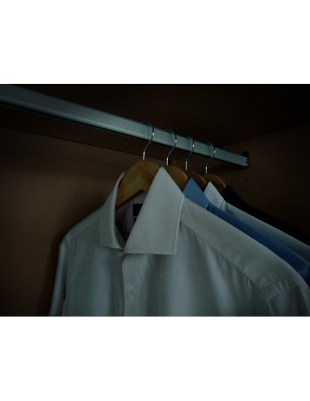 WARDROBE RAIL WITH LIGHT AND SENSOR - THREE SIZES 2