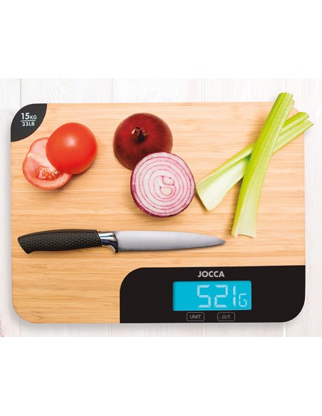 CHOPPING BOARD WITH INTEGRATED SCALE