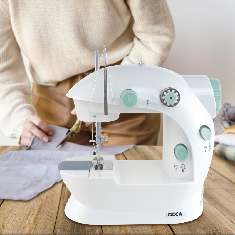 PORTABLE SEWING MACHINE WITH 48 ACCESORIES,...